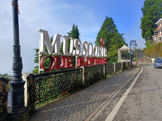 Explore Mussoorie, the Queen of Hills and one of the best places to visit in Uttarakhand, known for scenic views and pleasant weather.